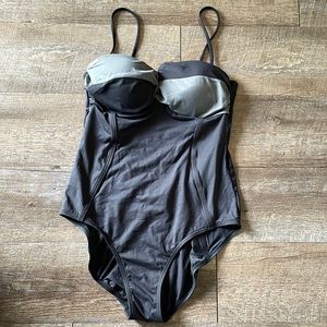 Black Lole Size Medium Swimsuit